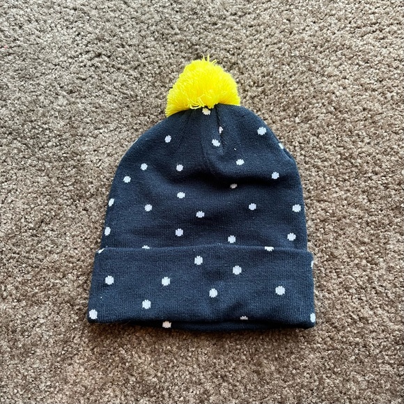 New! [H&M] Holiday Christmas Tree Sweater & matching beanie - Picture 9 of 9